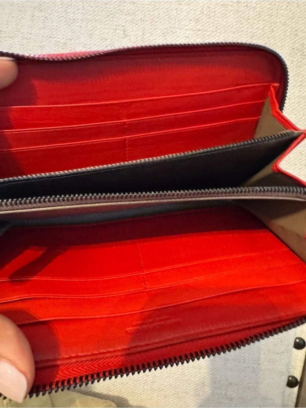 Bottega Veneta Zip Around Leather Wallet - Red